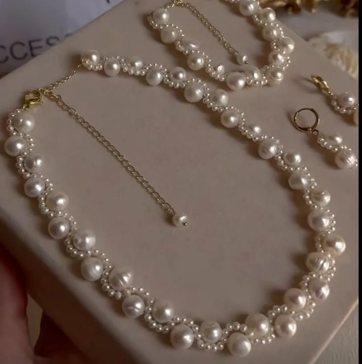 Pearl Necklace with Gold Finish